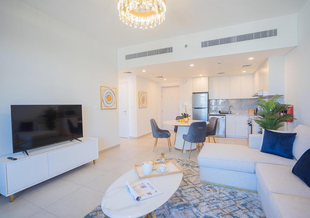 Appartement Nasma Luxury - Fancy With Balcony Close To Mjl's Souk Dubaï